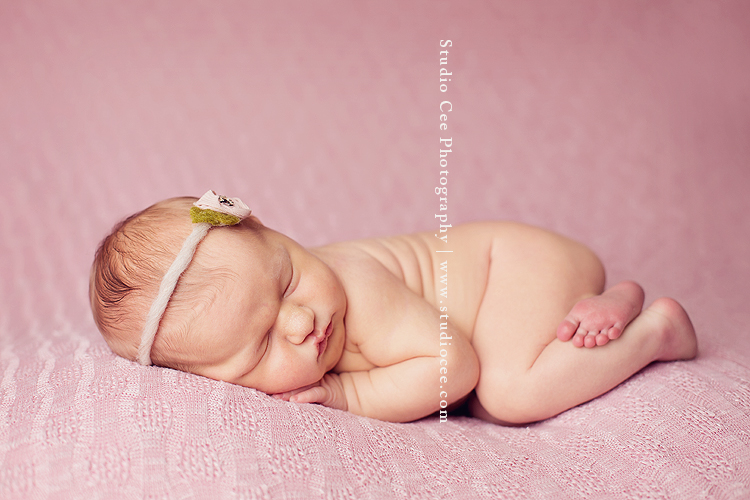 OCModernNewbornPhotographer