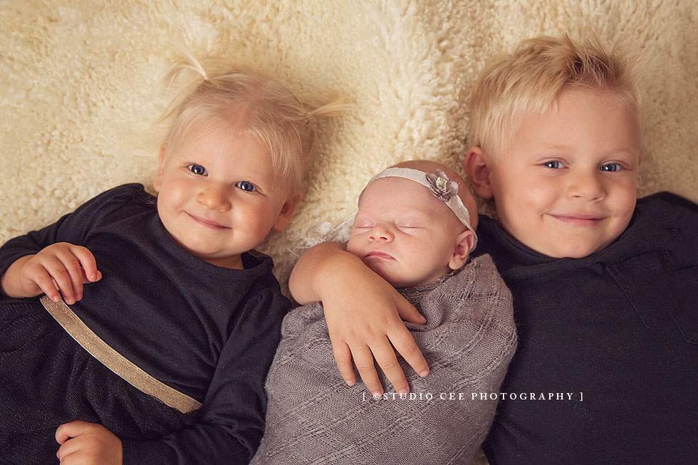 newborn-siblings-photography-orange-county