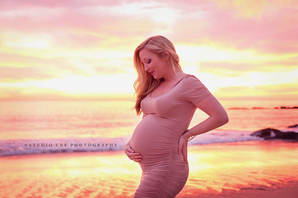 beach-maternity-sunset-photos