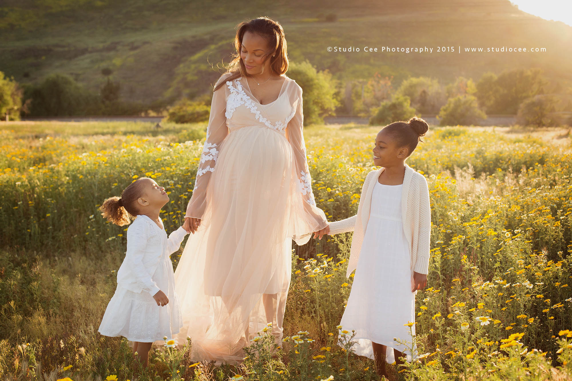 Maternity photographer mission viejo