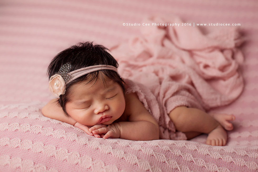newborn photos lake forest
