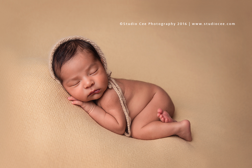 newborn photographer in Orange County
